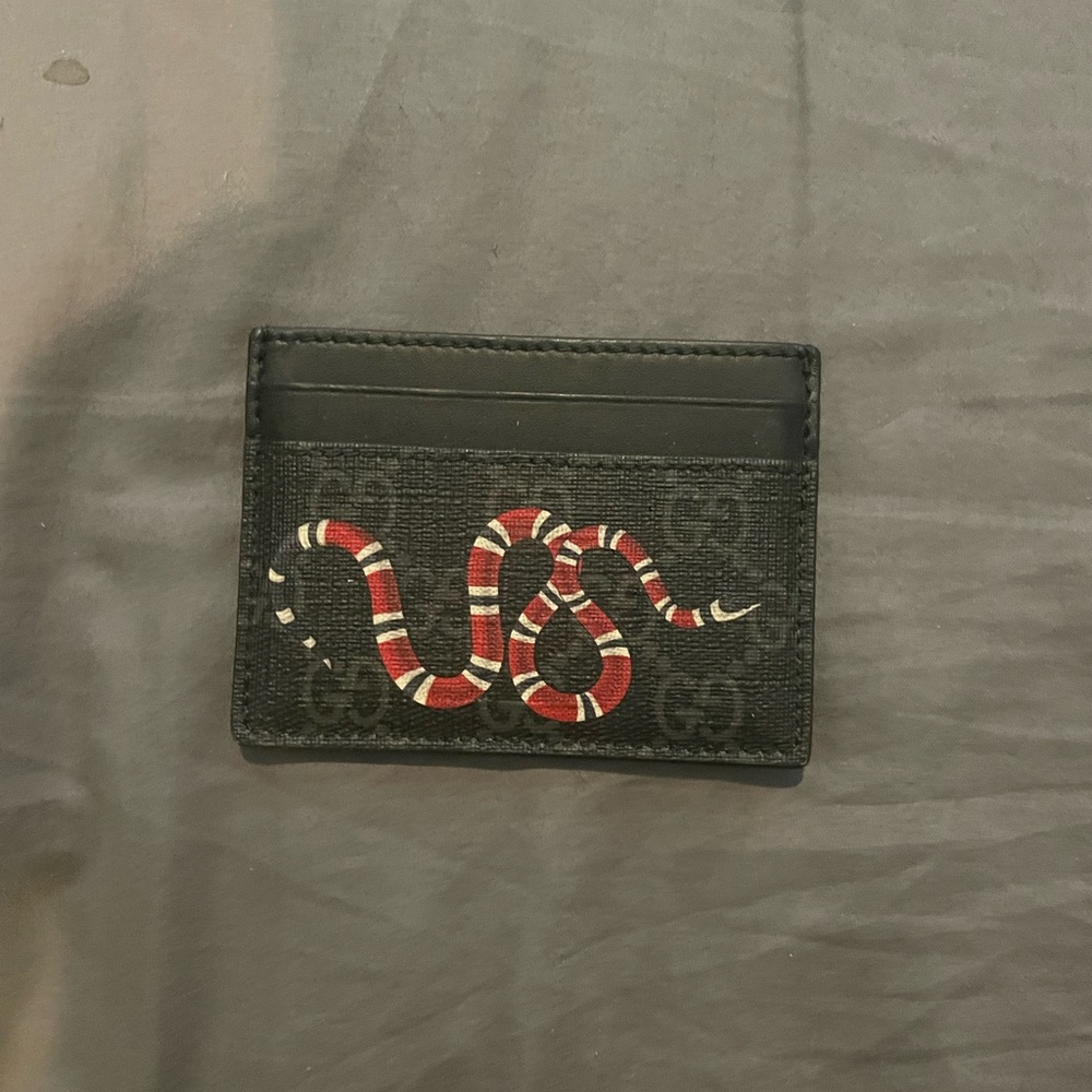 Gucci card holder with original box and receipt